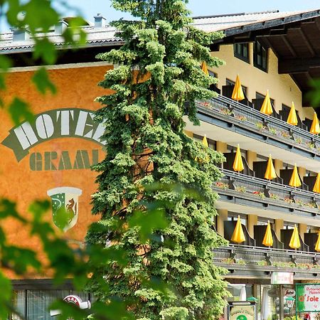 Hotel Berghof Graml Hallwang Exterior foto