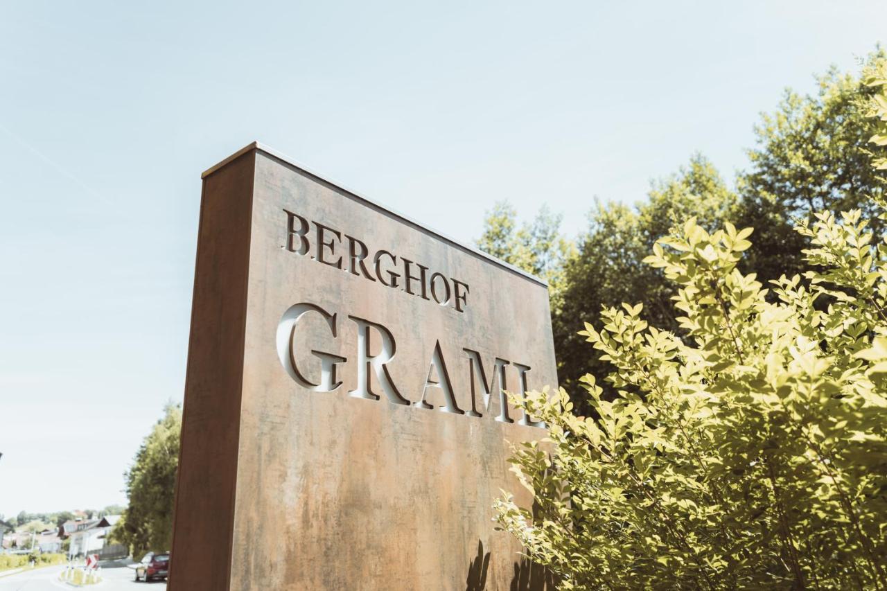 Hotel Berghof Graml Hallwang Exterior foto